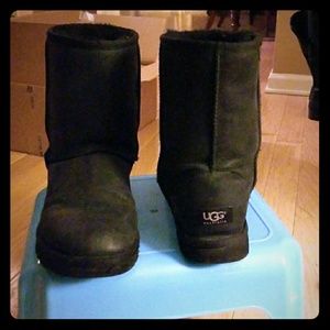 Black UGG Leather Size 8